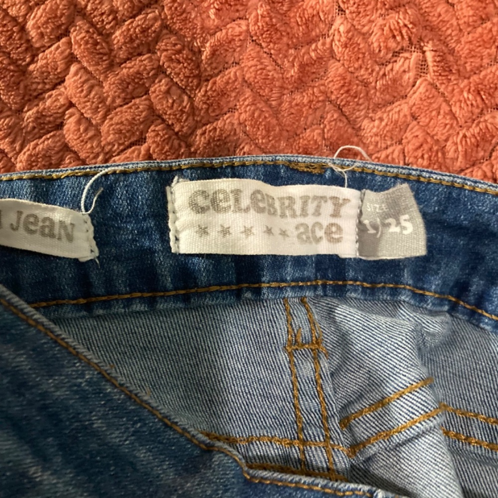 Jeans - Picture 3 of 3